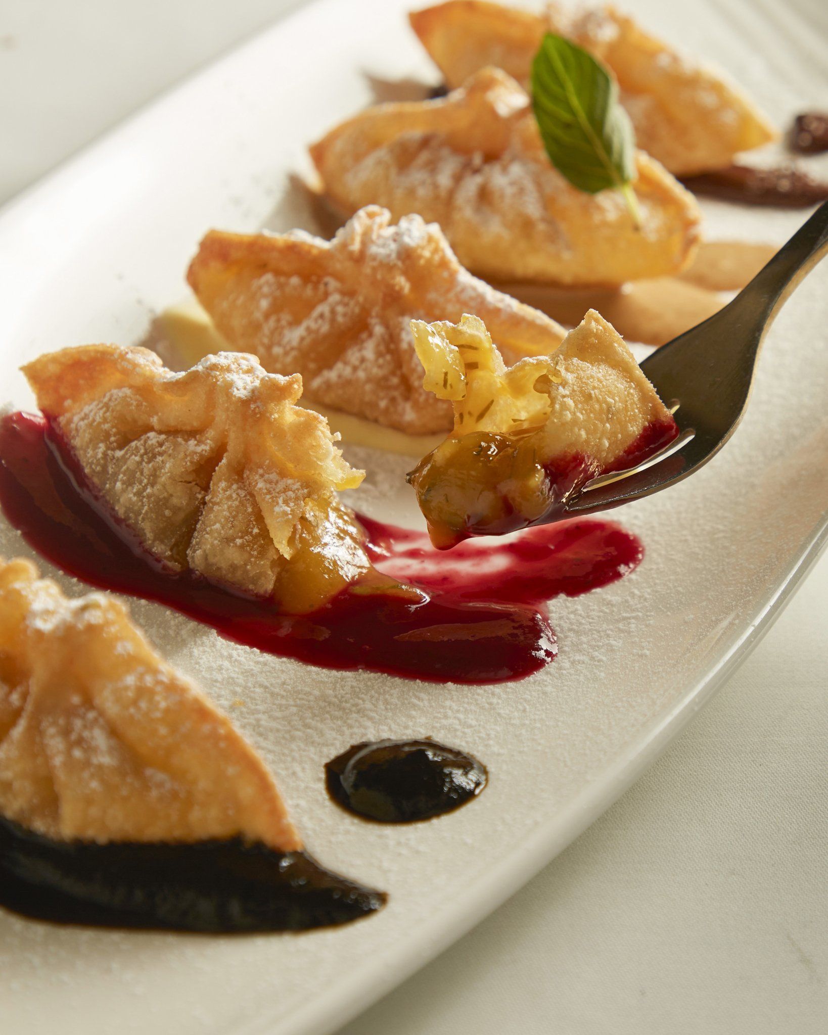 Postre buñuelos rellenos