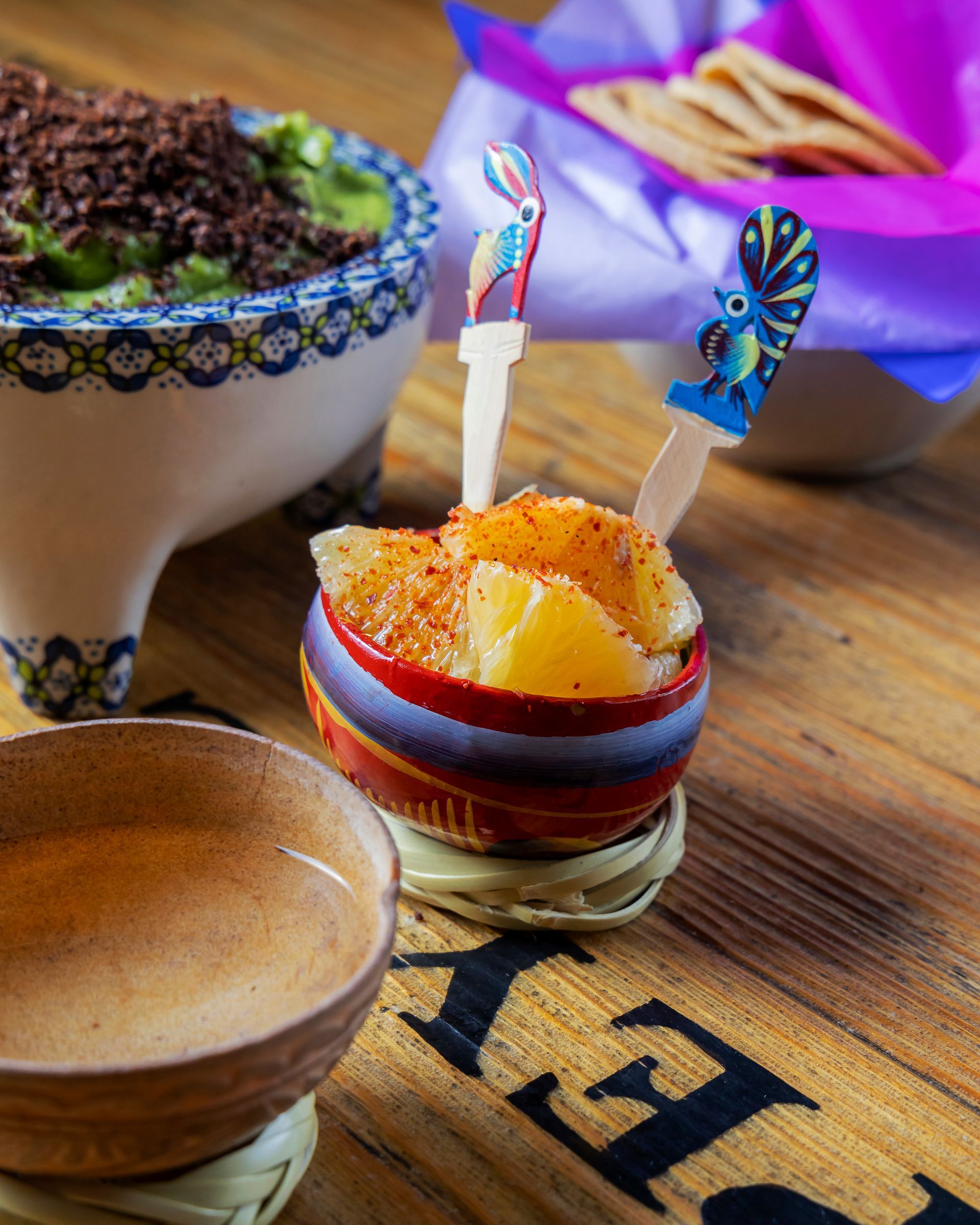 guacamole con chapulines de restaurantes Azul