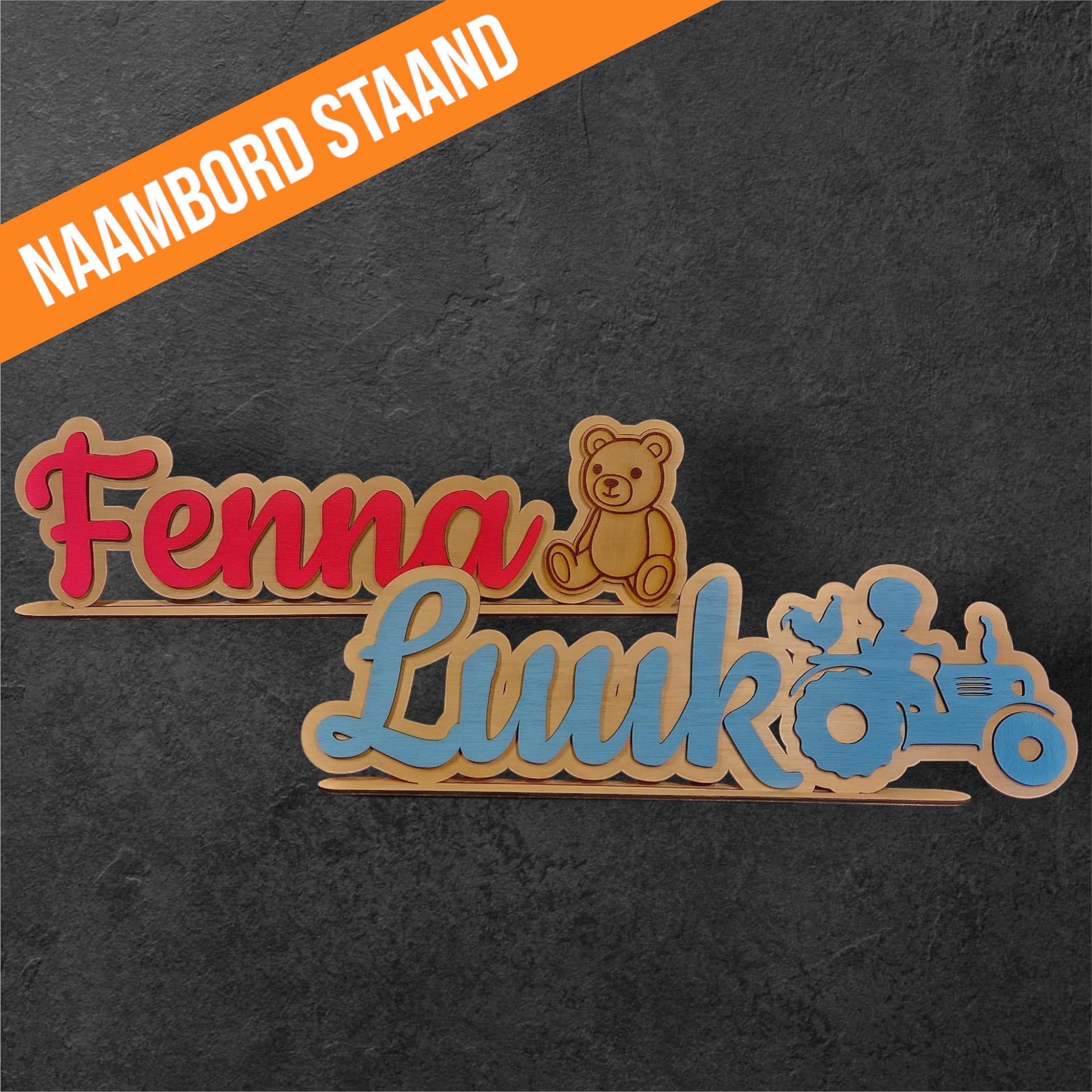 Naambordje staand
