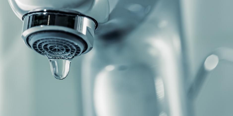 Kitchen faucet repair services - Wheaton, IL