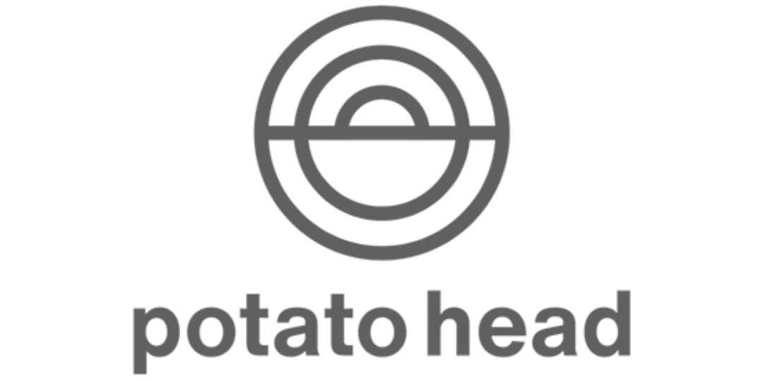 Logo untuk Potato Head, desain melingkar dengan tiga lingkaran konsentris dan kata 