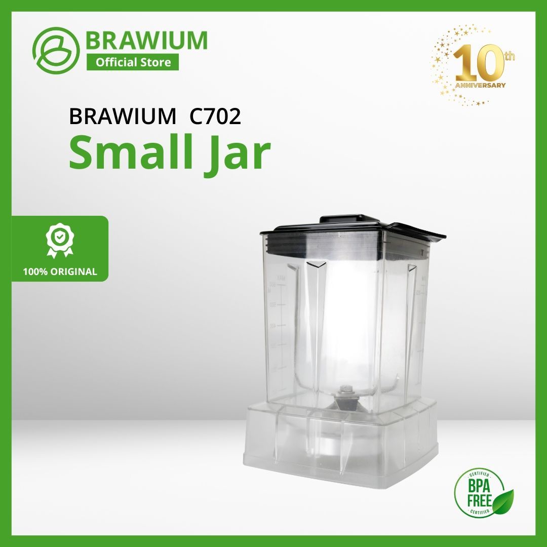Blender Ninja Hitam dengan buah di dalamnya, untuk memblender.