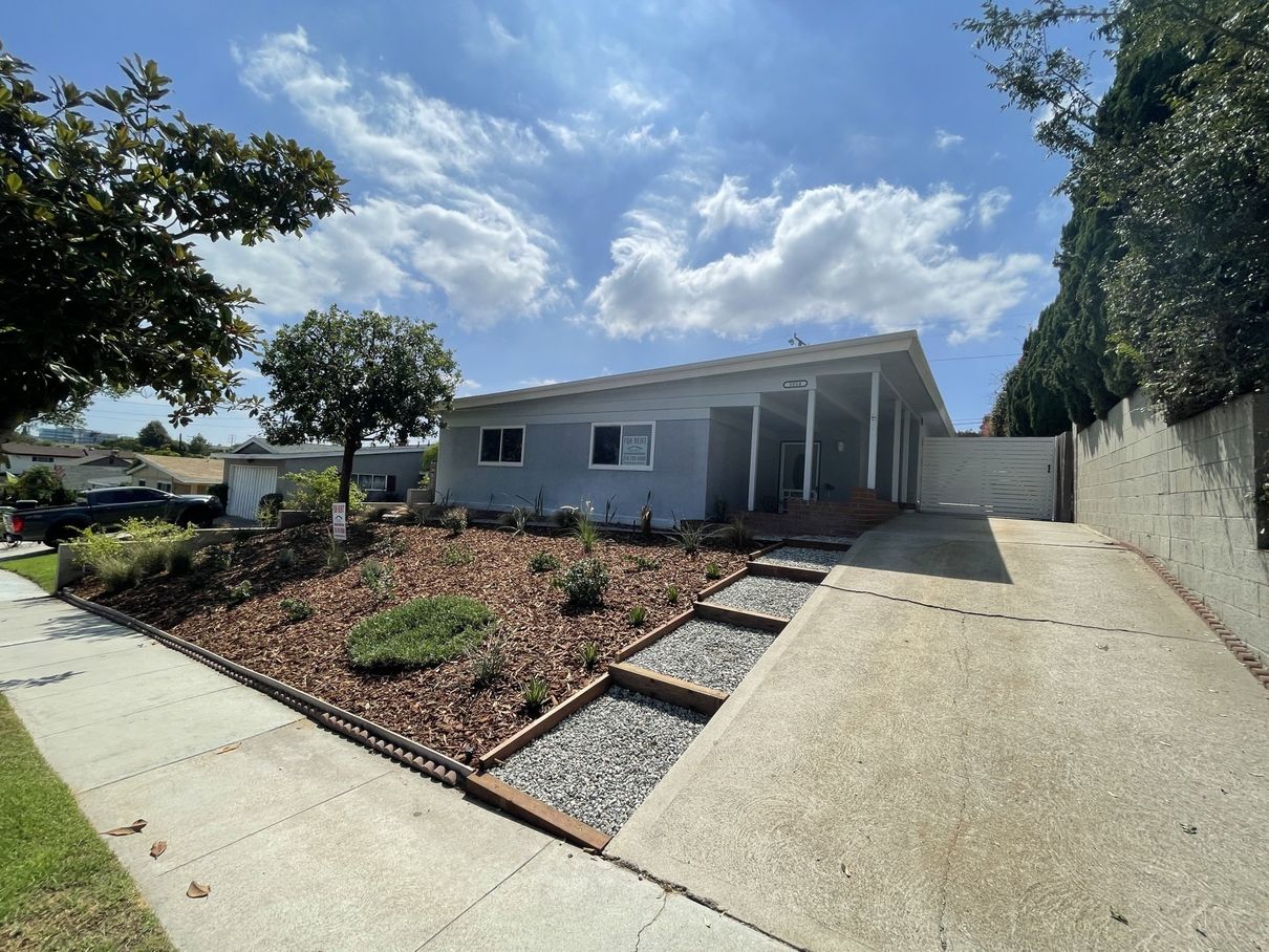 Home in El Segundo