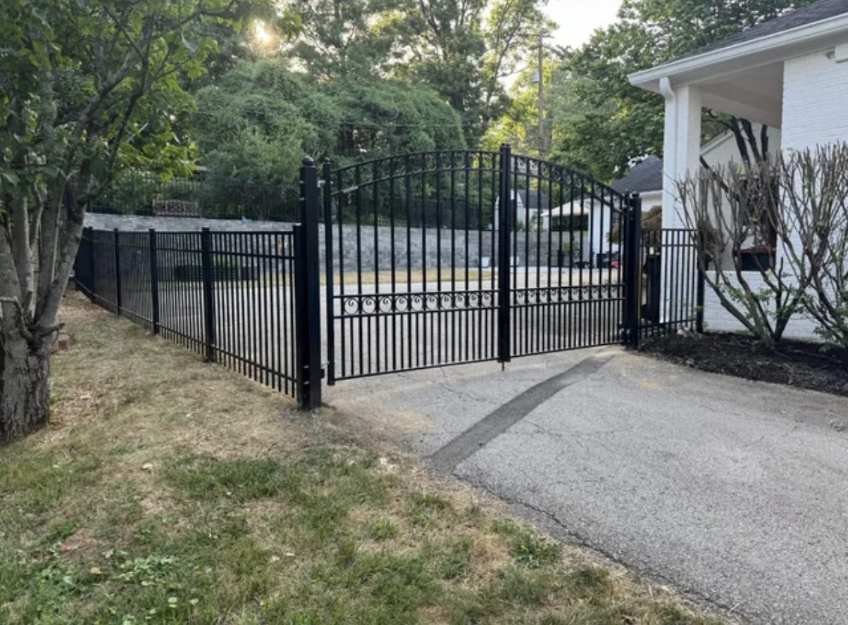 Aluminum Fences — Louisville, KY — Shatkoff Fencing