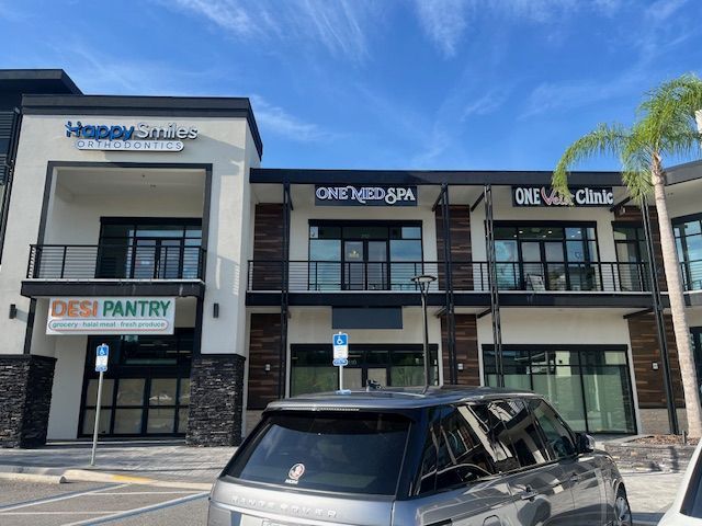 Custom wall sign electric LED channel letters