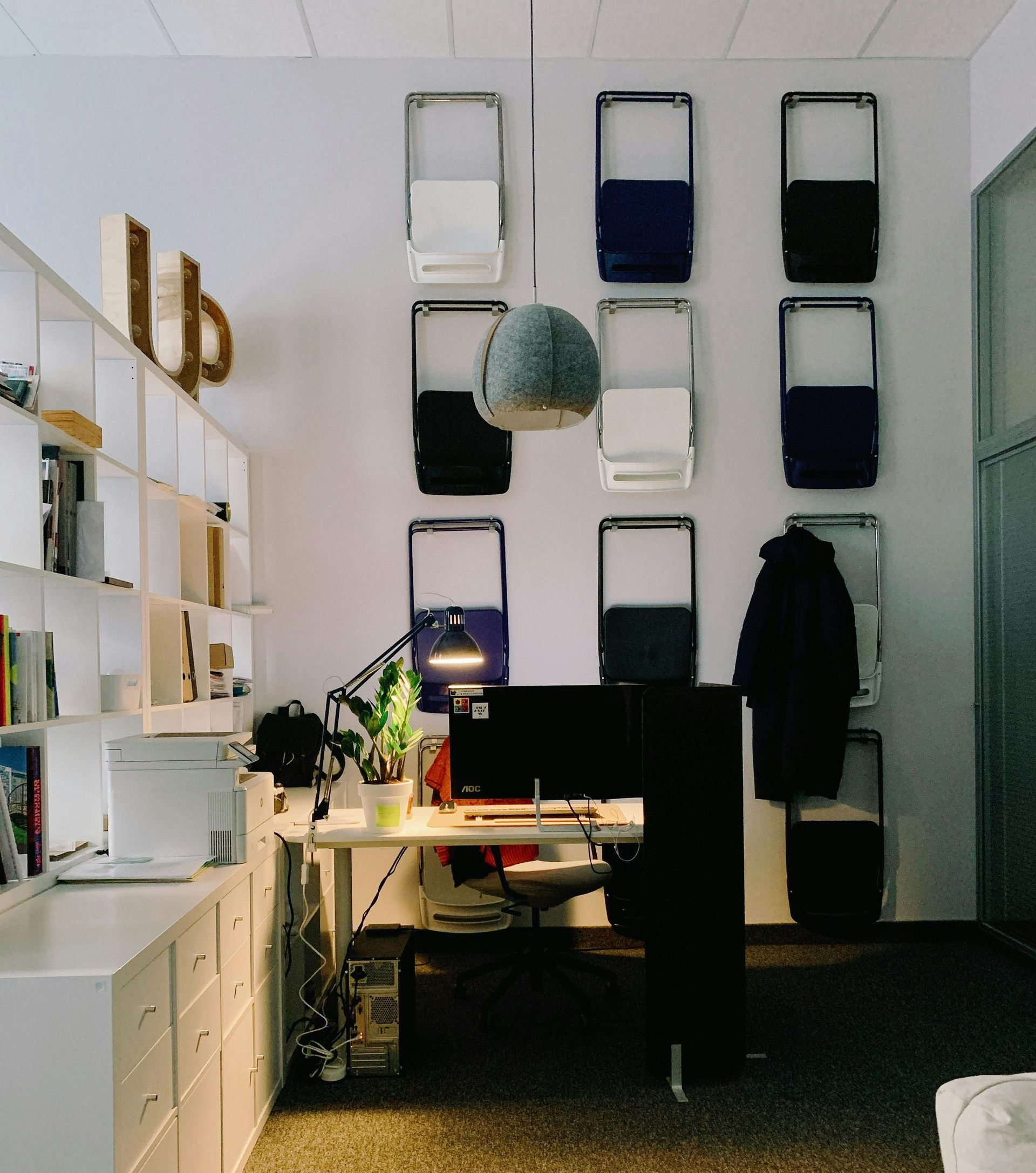 systems that support collaboration, clarity, and efficiency as your team expands. A workspace that grows without chaos. That’s where we come in.
