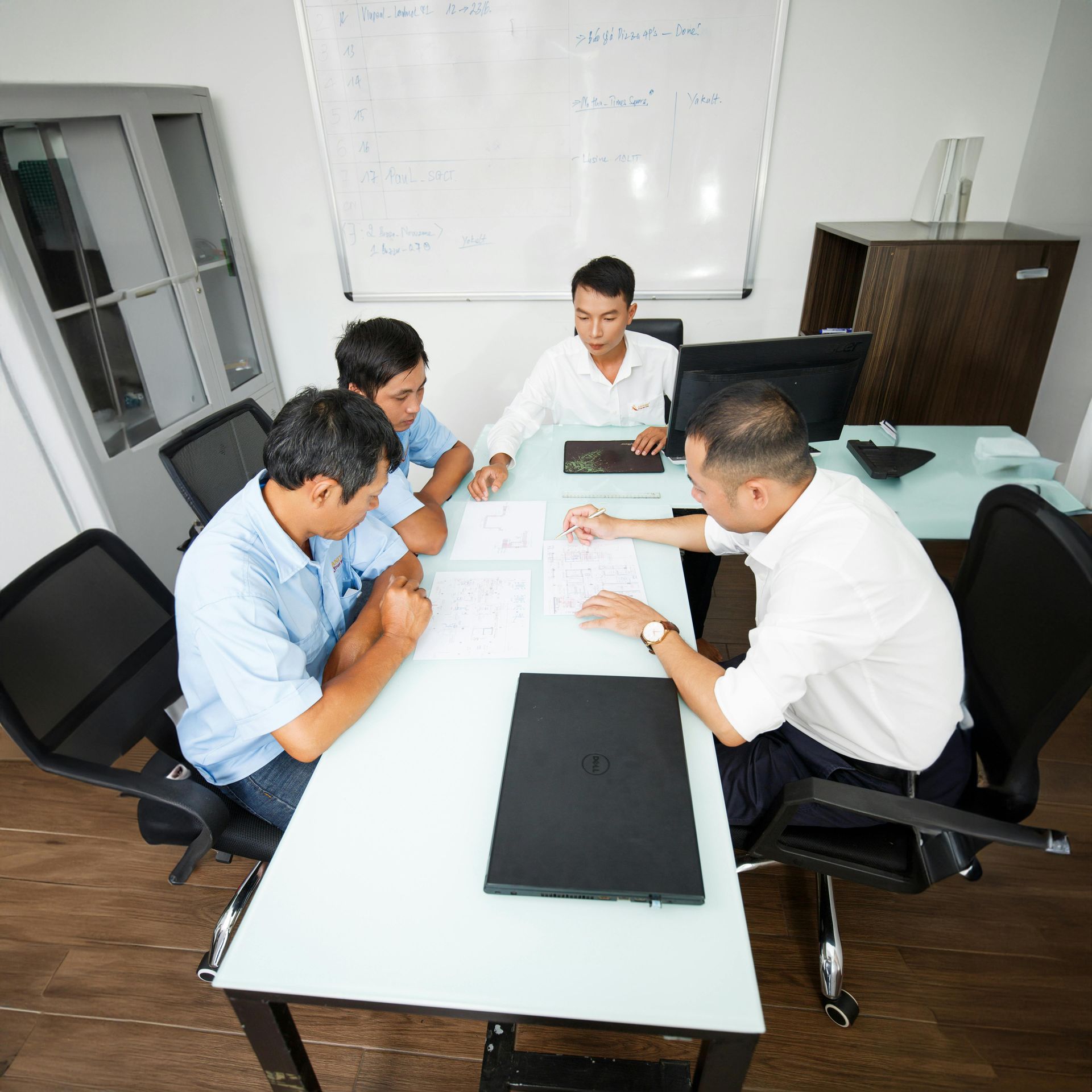 We help Bay Area teams create organized, efficient workspaces that support productivity, professionalism, and growth.