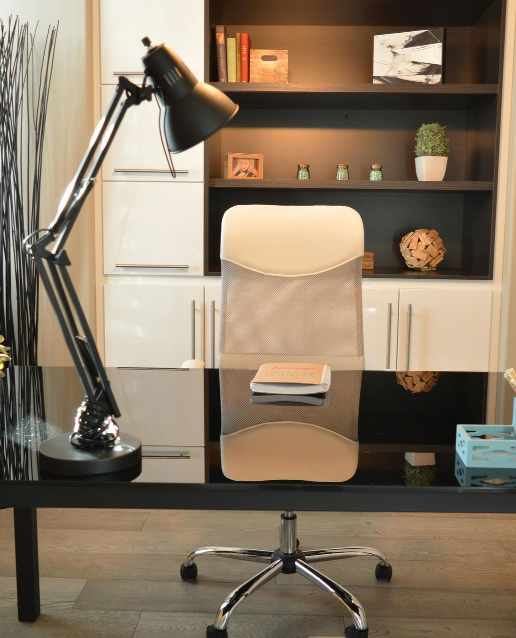 Fast growth often means cluttered workspaces, overlapping systems, and constant friction.