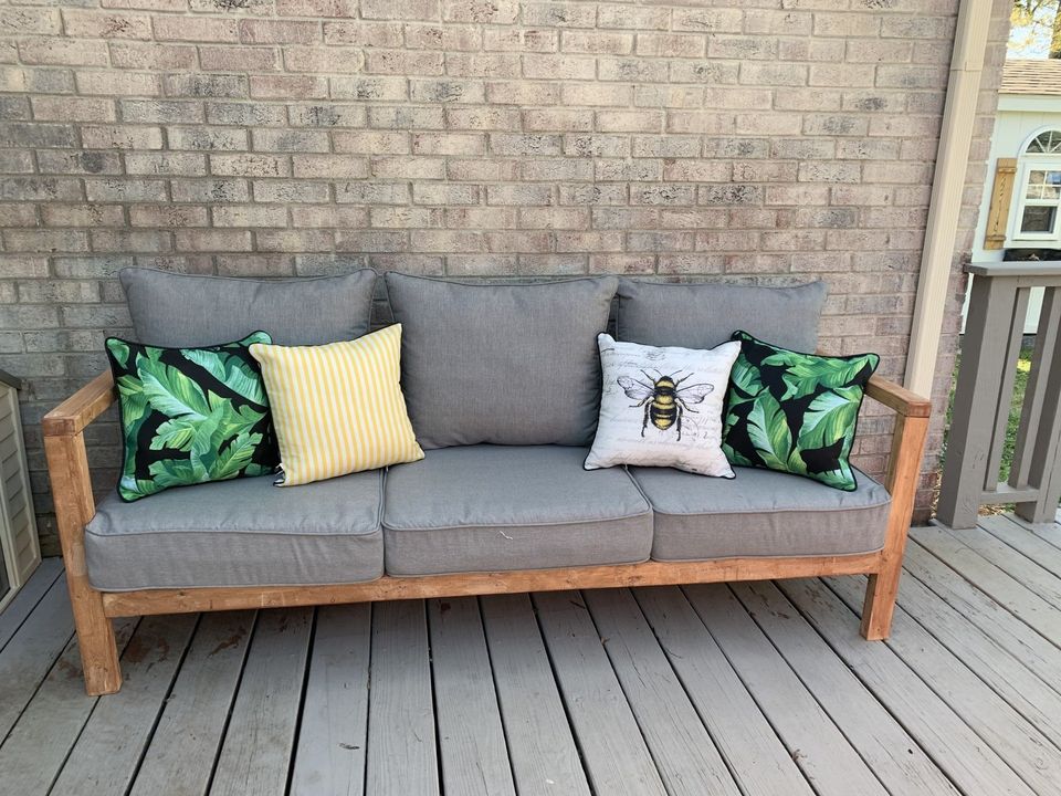 DIY Outdoor Couch