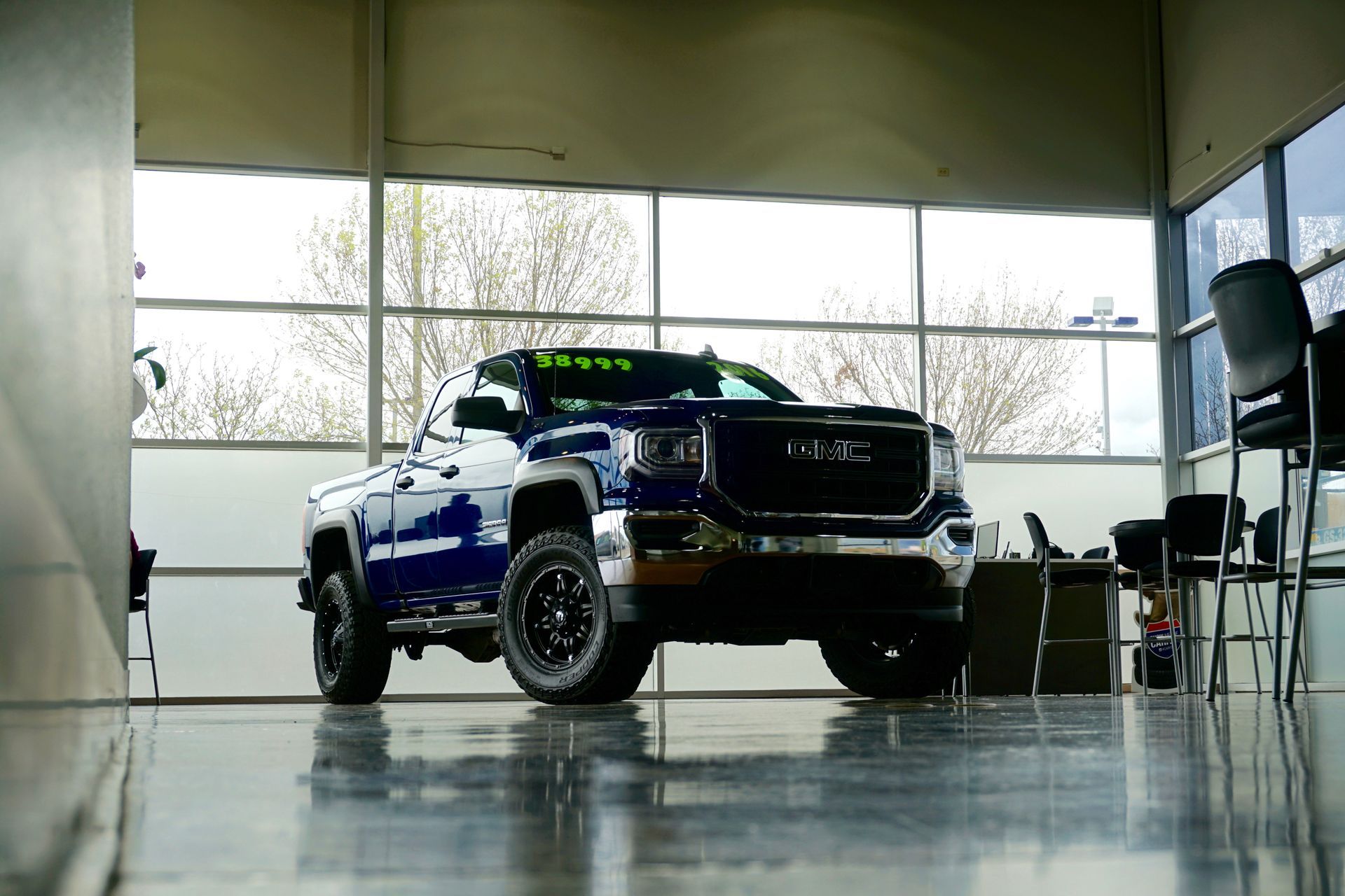 GMC Vehicle | Auto Repair & Used Car Sales