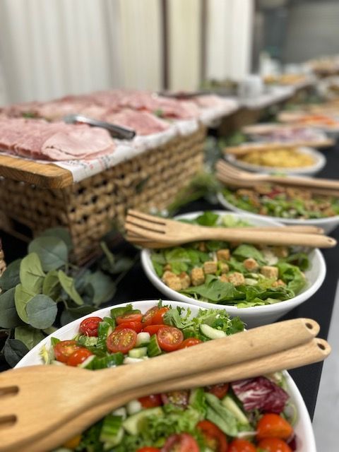 L
unches Reg's Catering Banbury