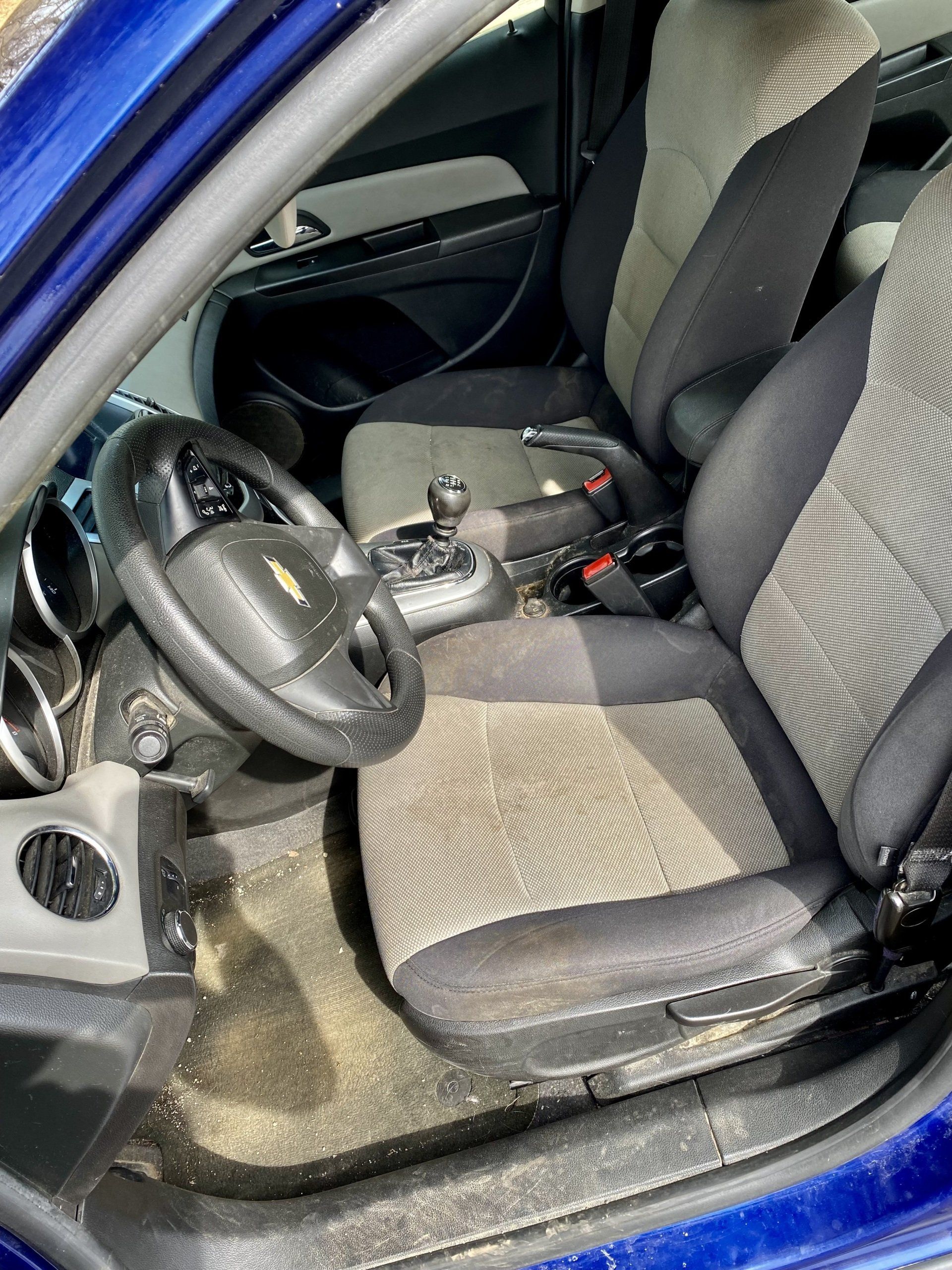 Interior detailing festus