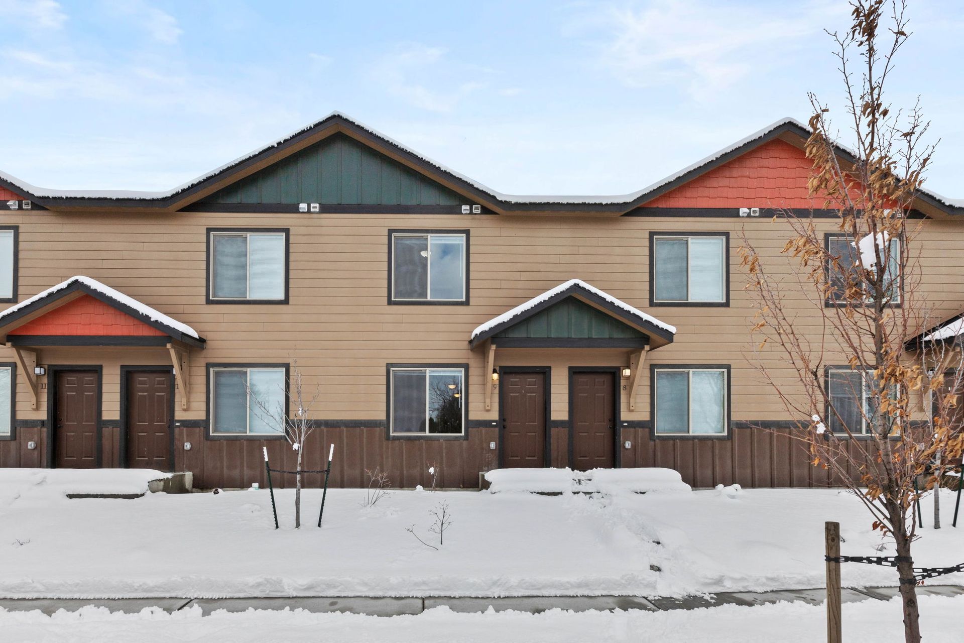 Alice exterior shot 3