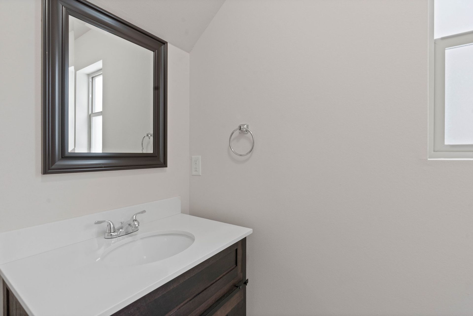 Chumani bathroom 1 shot 5