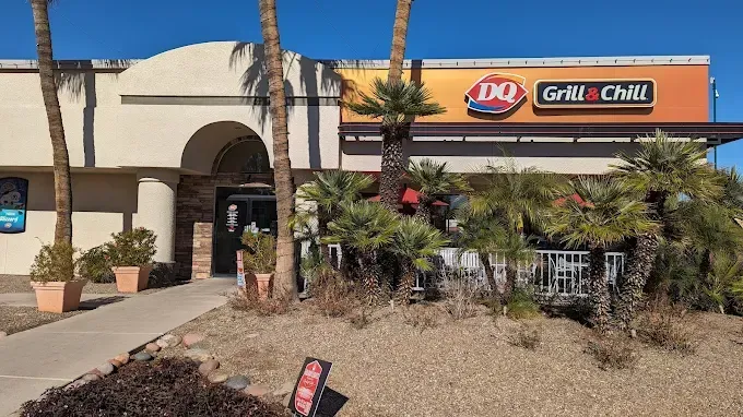 Valley Pro Power Wash cleaning a Dairy Queen location in Ahwatukee Arizona