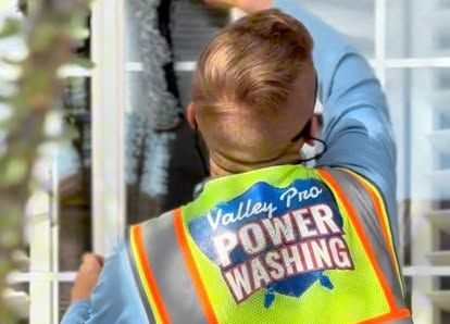 window cleaning company in phoenix