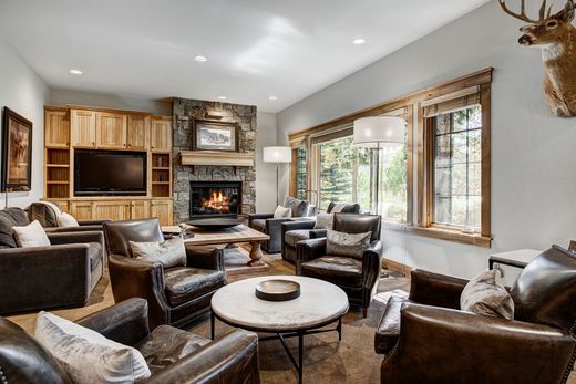 Luxury vacation rental managed by Slope Side Getaways in Breckenridge Colorado