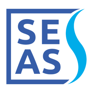 Logotipo azul de SEAS con letras estilizadas dentro de un contorno cuadrado y forma de onda a la derecha.