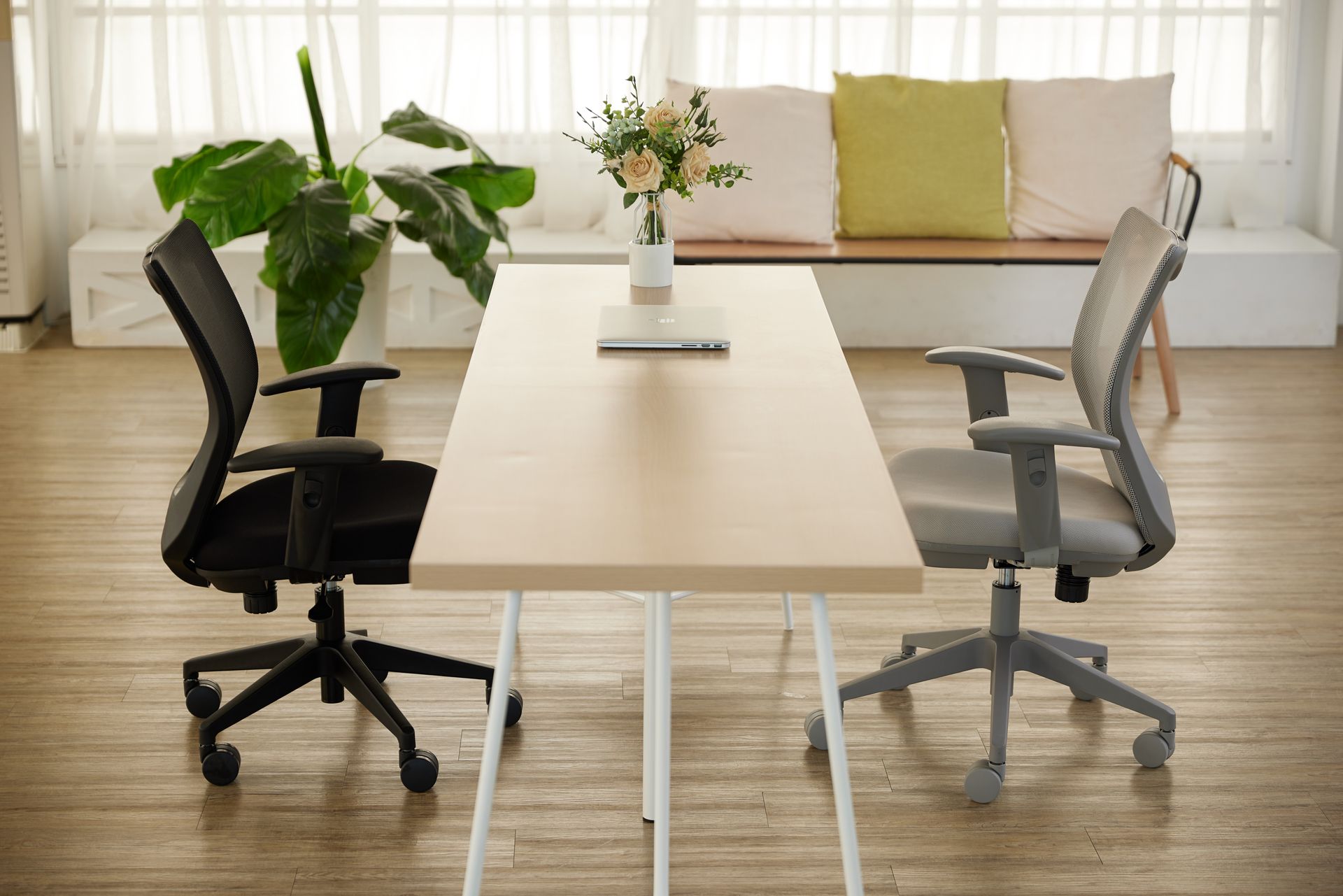 ingica網背曲線扶手椅 https://irp.cdn-website.com/8582e4b8/dms3rep/multi/BOJUN-IMG_0302.jpg