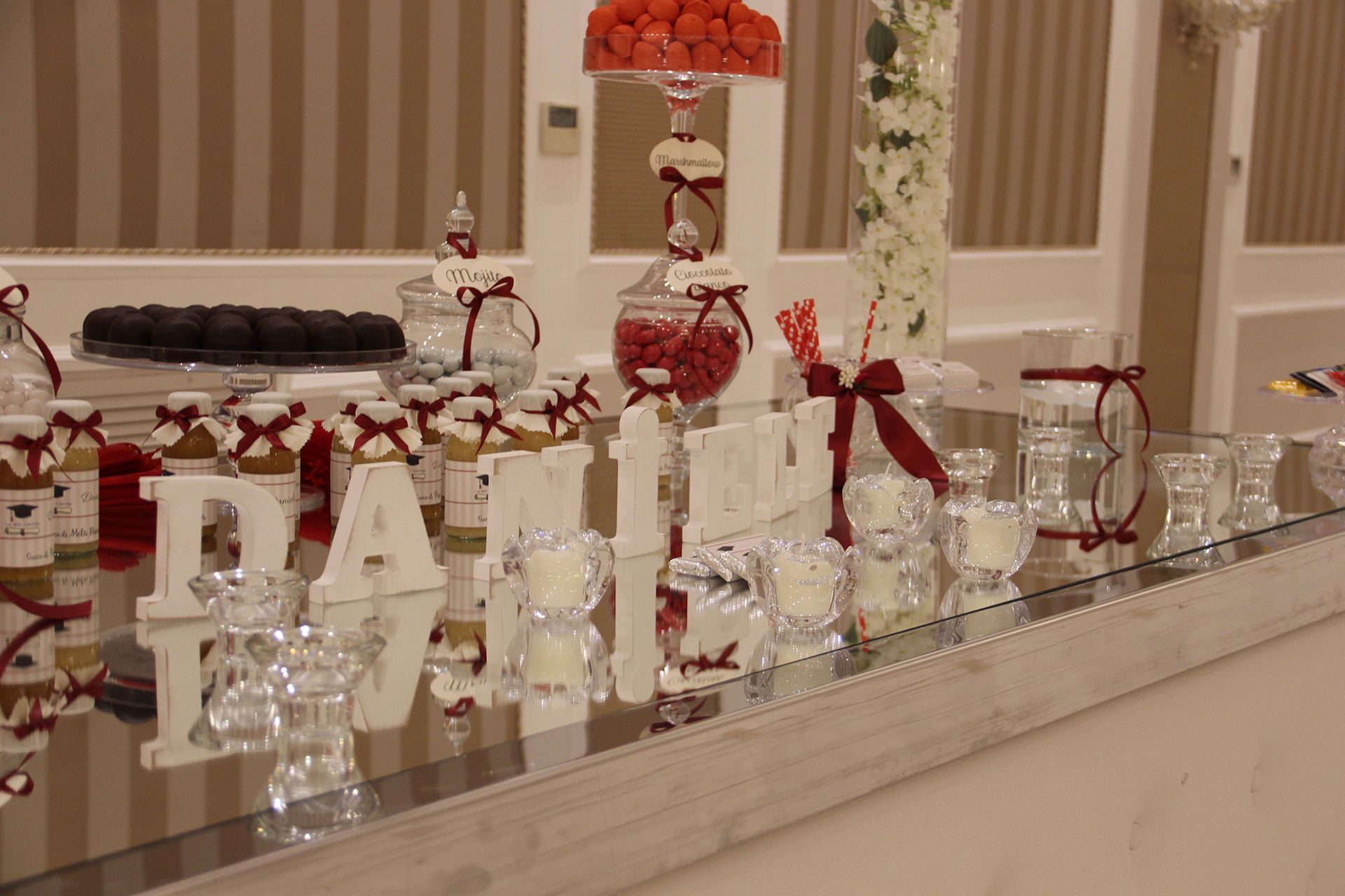 sweet table