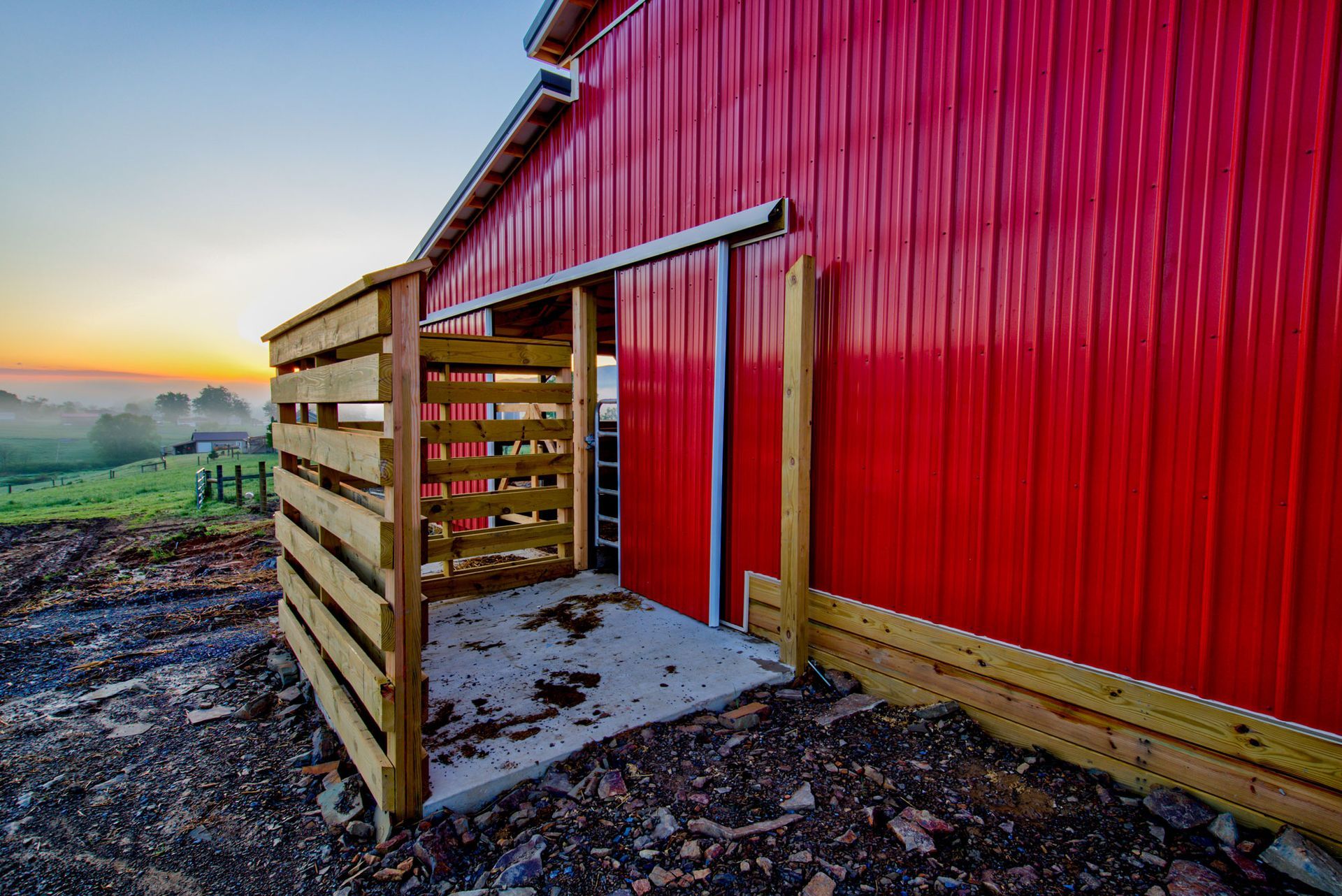 Pole barn construction company in Howard