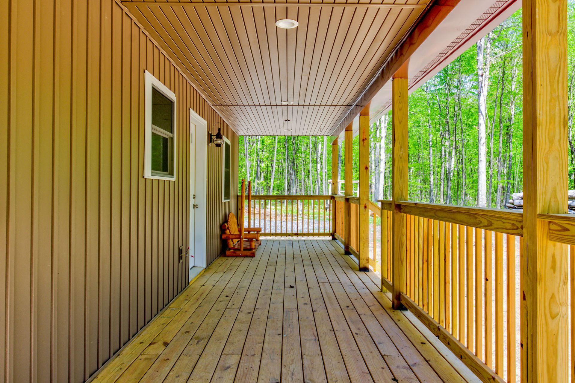 Best cabin contractor in Howard