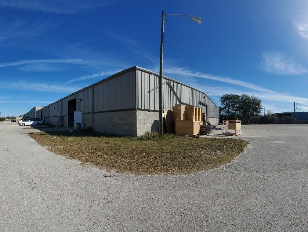 Muvr's packing and storage facility