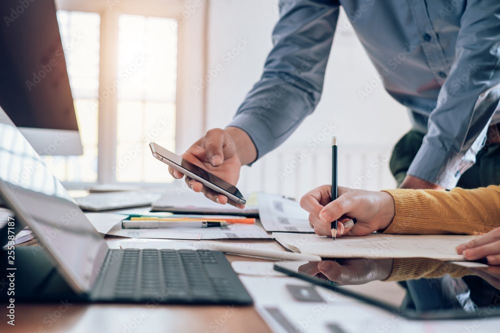 How to Create a Contact Page that Converts