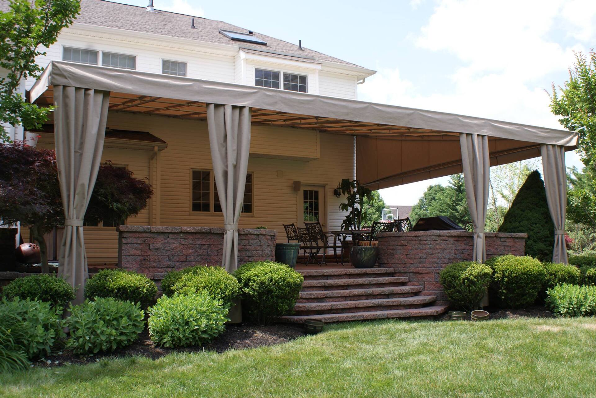 Retractable Awnings Freehold, NJ