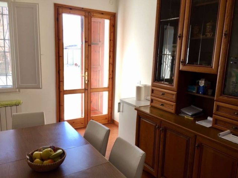 sala da pranzo dell'alloggio per anziani a Ferrara -Casa Famiglia Villa Pace 