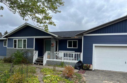 Siding services 7