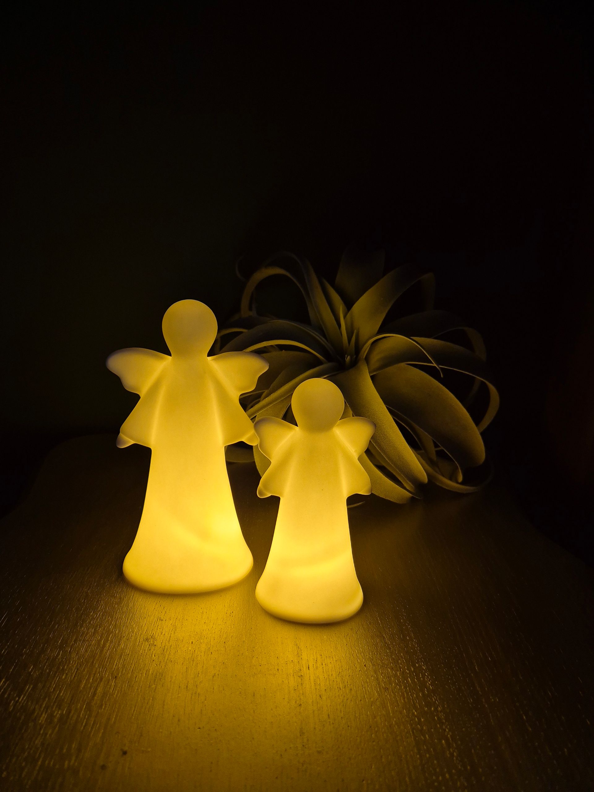 Ledlicht - Engel - Keramiek - Wit - 7x5x13 of 9x6x16.5 cm , vanaf prijs