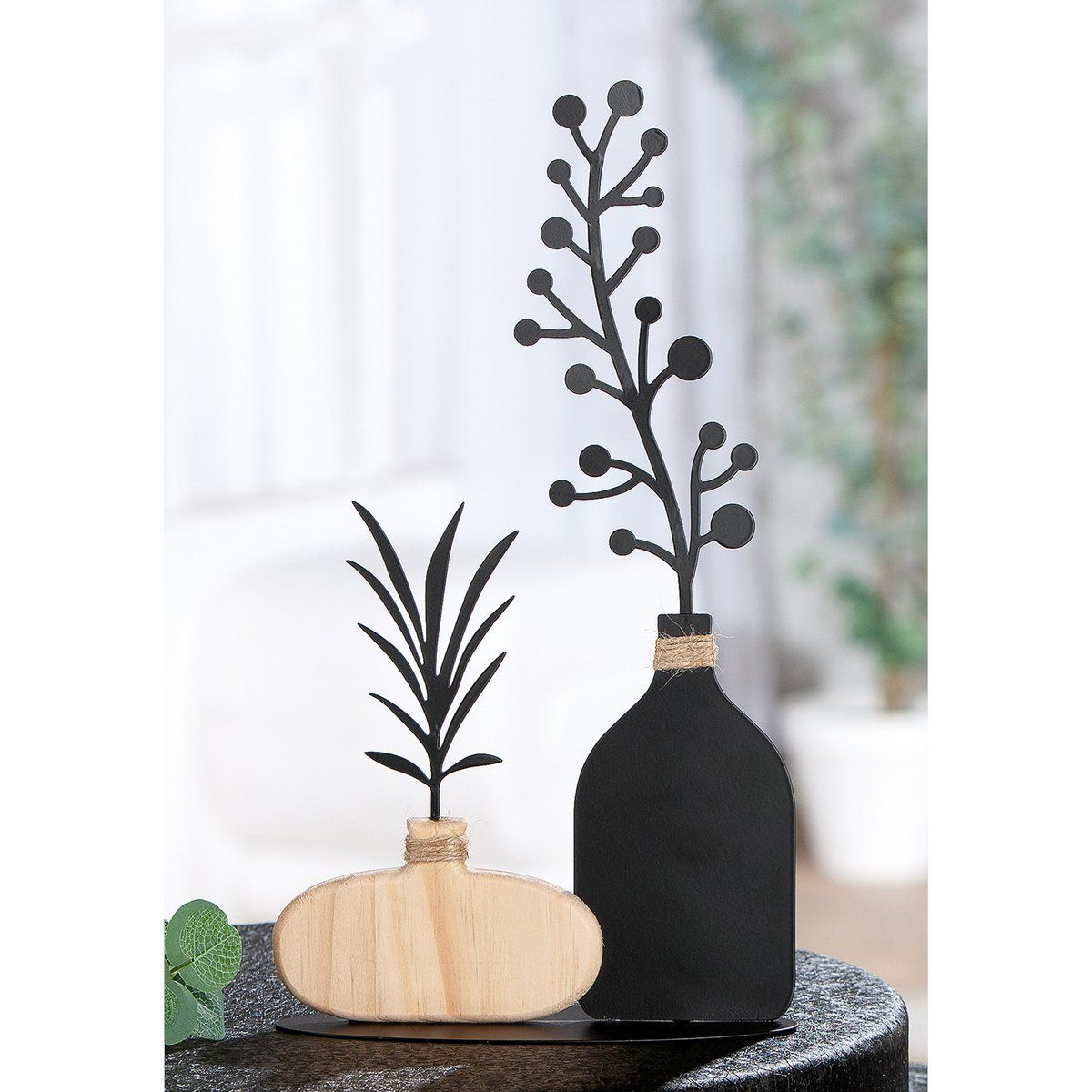 Elegant standreliëf met bloemmotief – stijlvolle blikvanger 31.5 cm