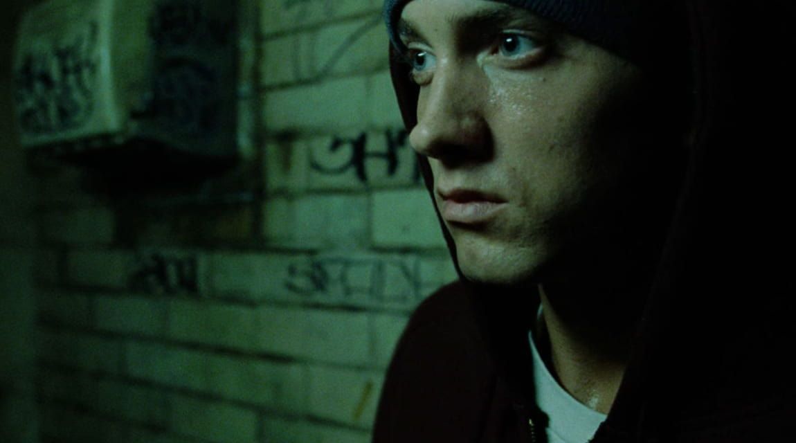 Eminem in a dark alley