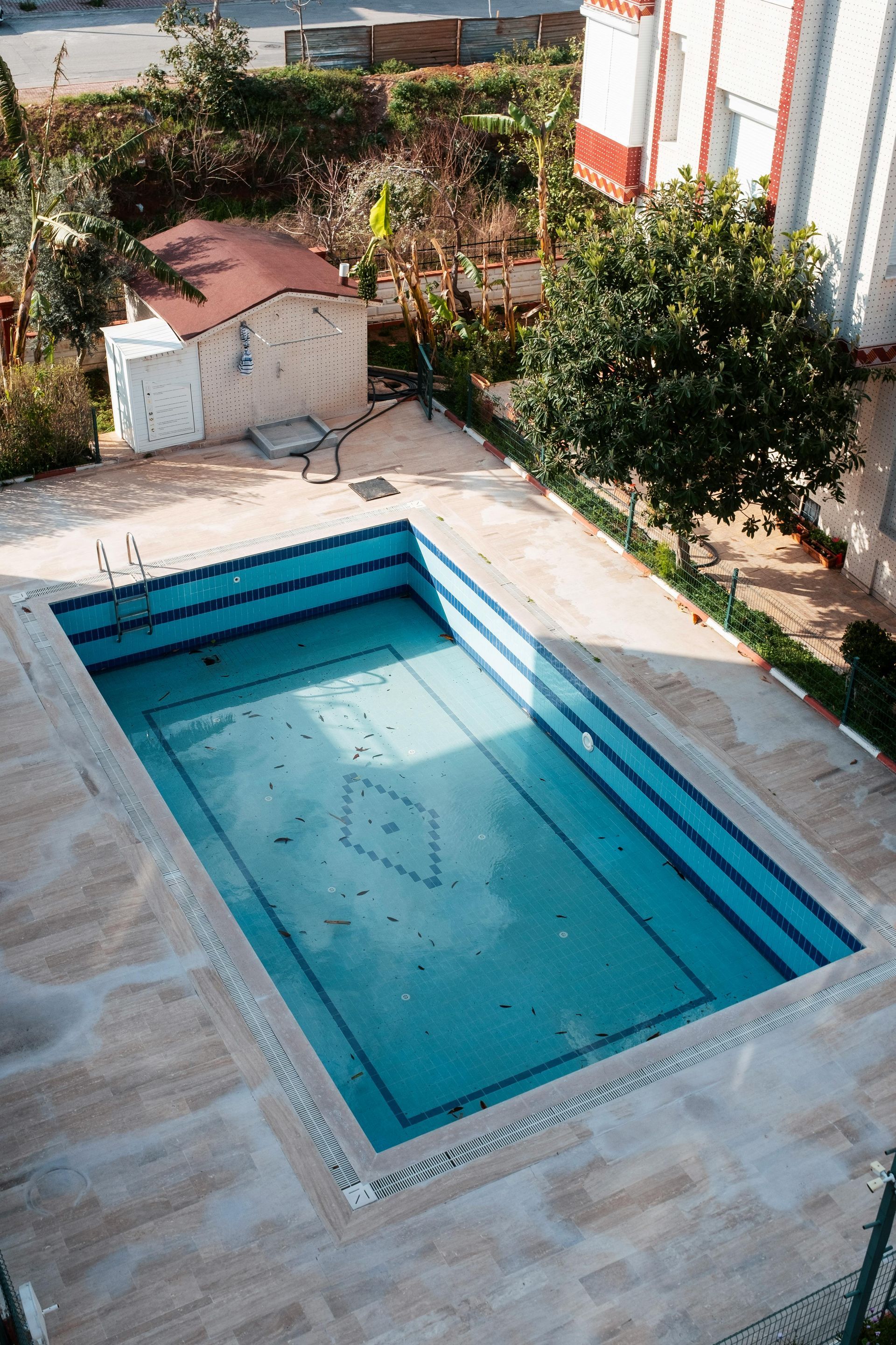 Terrasse avec piscine