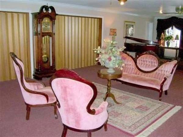 Allee-holman-howe Funeral Home | Allee-Holman-Howe Funeral Home