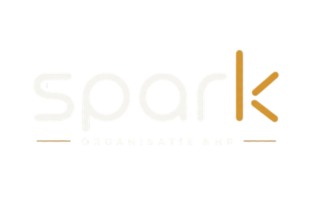 Minimalistisch wit logo met de tekst