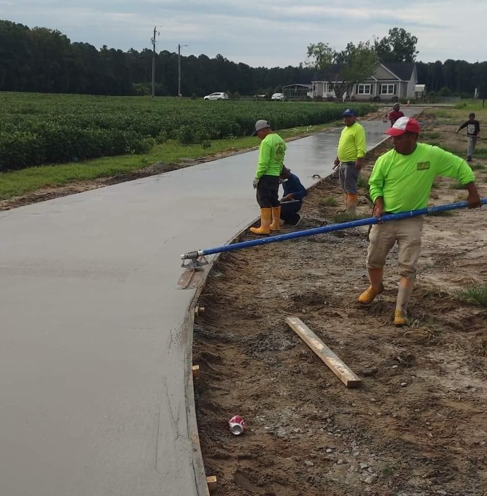 New Concrete Road — Kinston, NC — Hugo's Concrete LLC