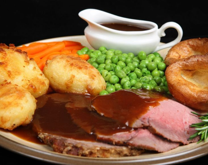 the cradock arms sunday roast event