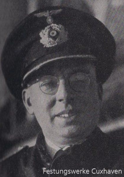 Leutnant Decker Stand Heide Duhnen