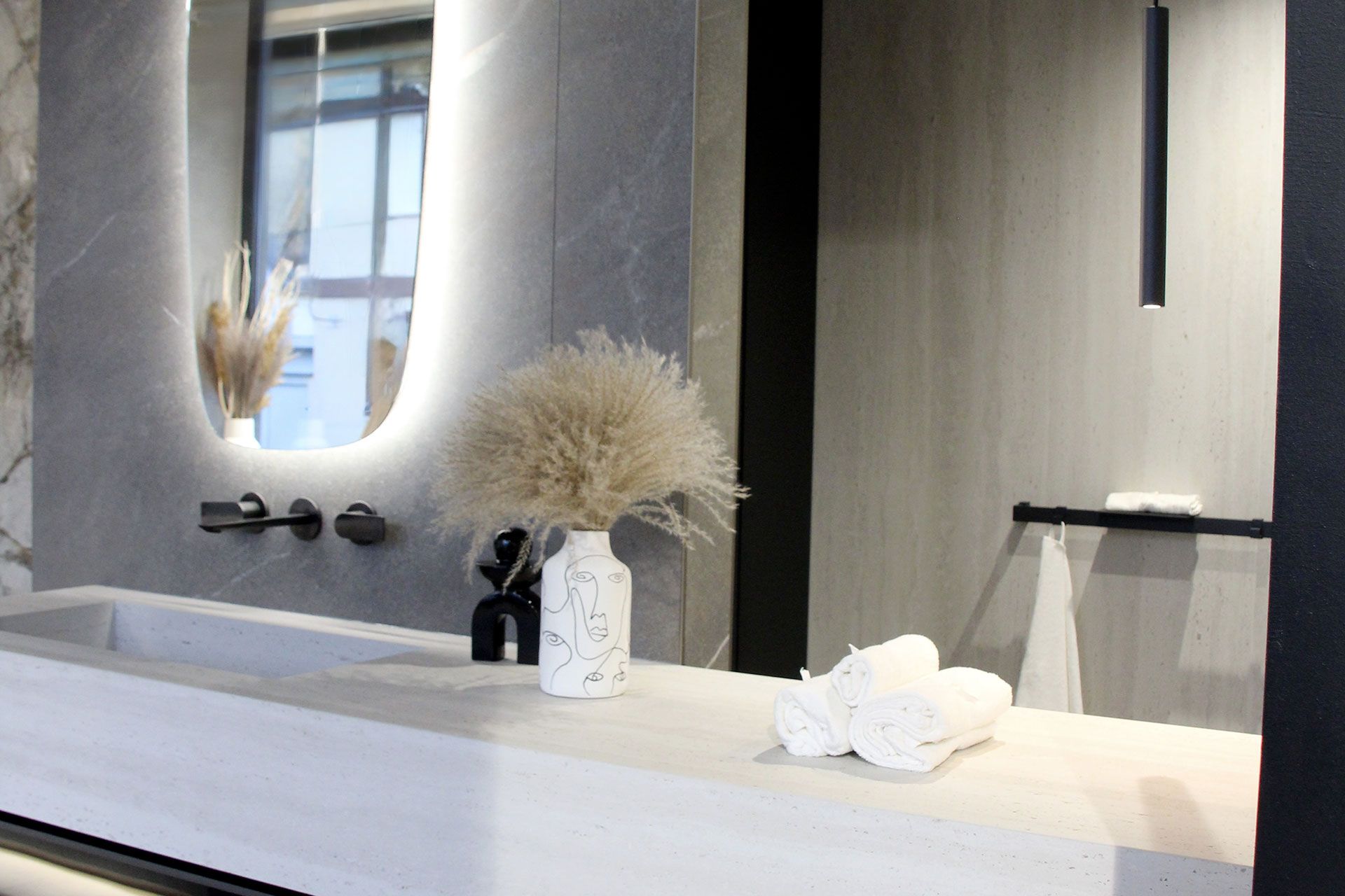 arredo bagno novara