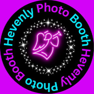 A logo for booth Hevenly Photo Booth