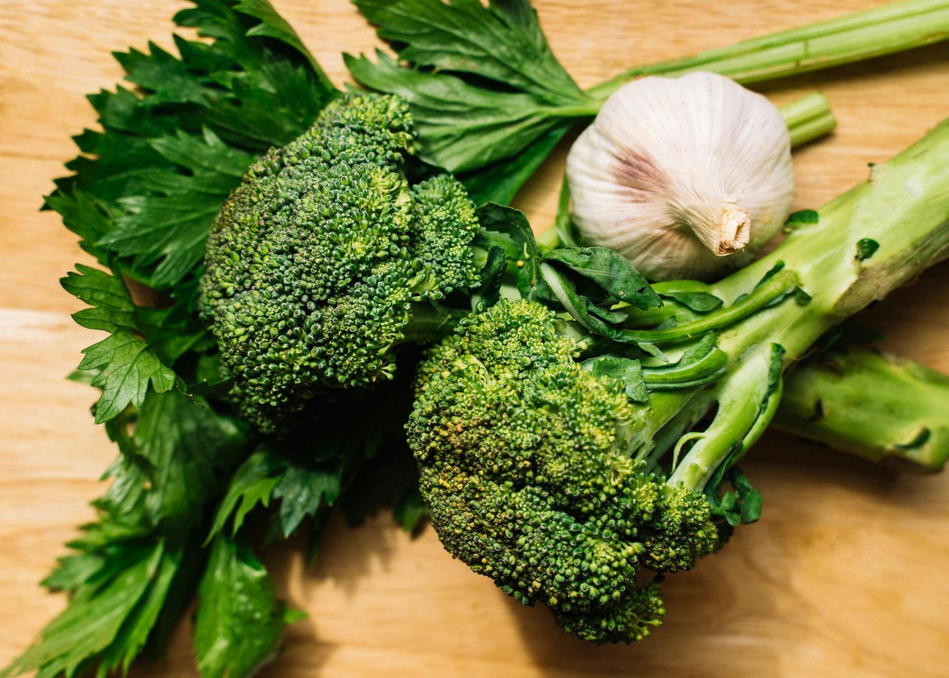 Sauteed Fresh Spinach or Broccoli with Sliced Garlic