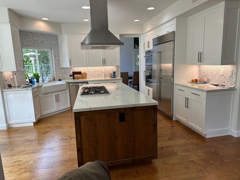 Bright Kitchen Design
