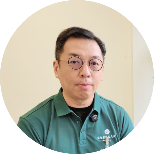 Registered Nurse Kent Lau
