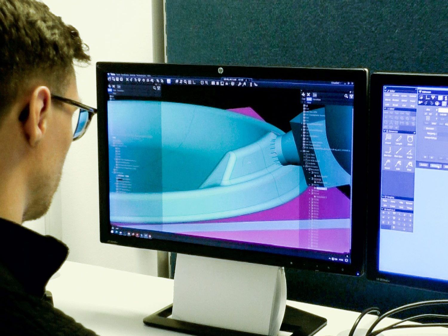 Virtual training on products