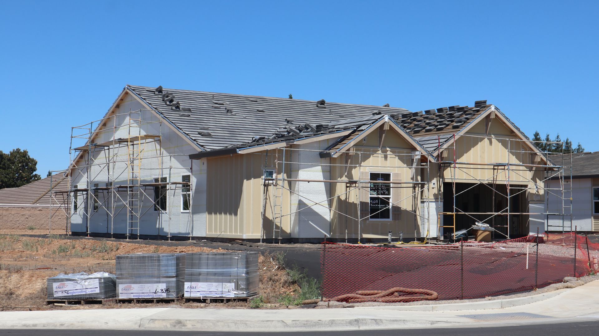 Roofing Contractor