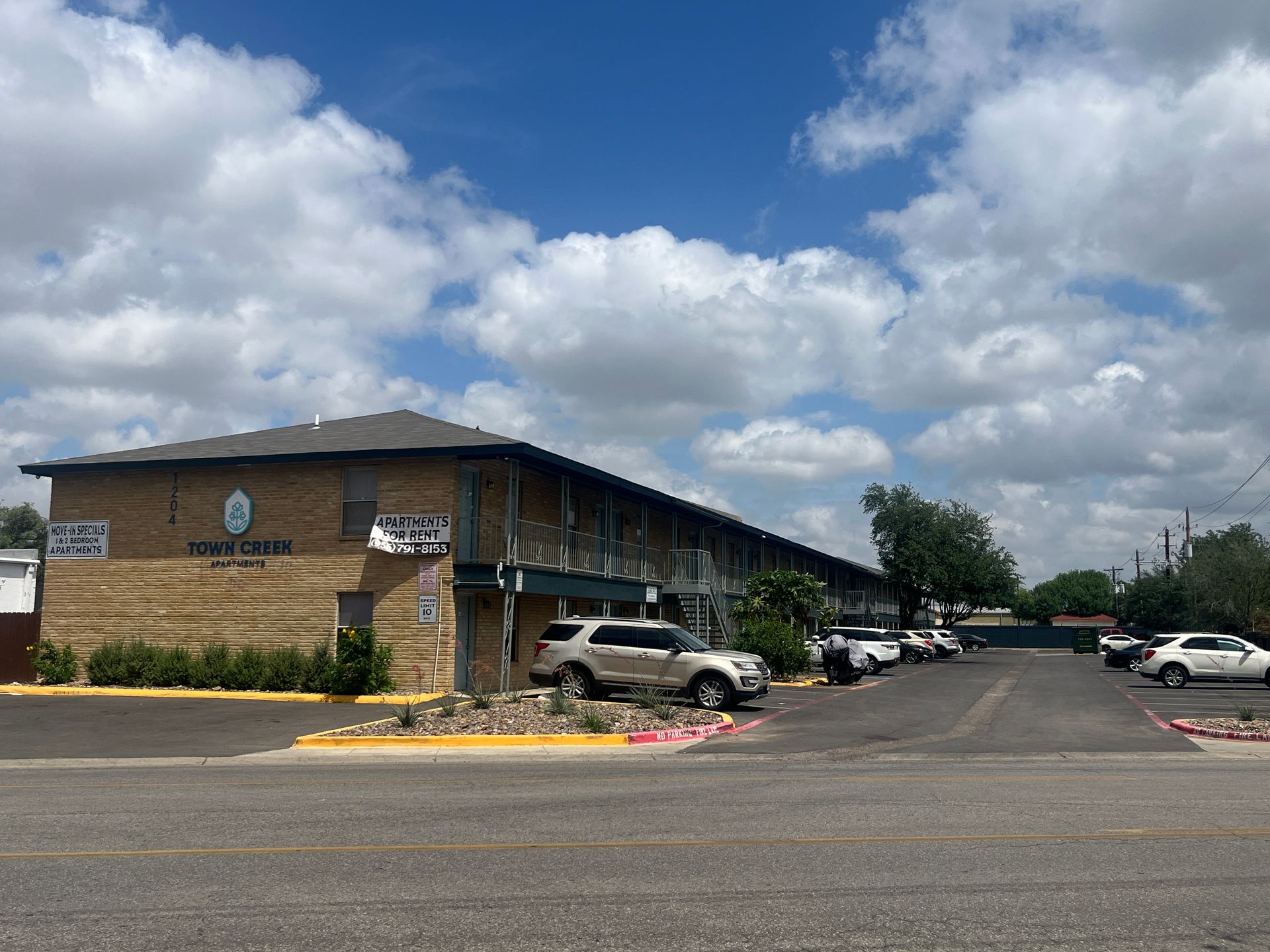 Town Creek Apartments