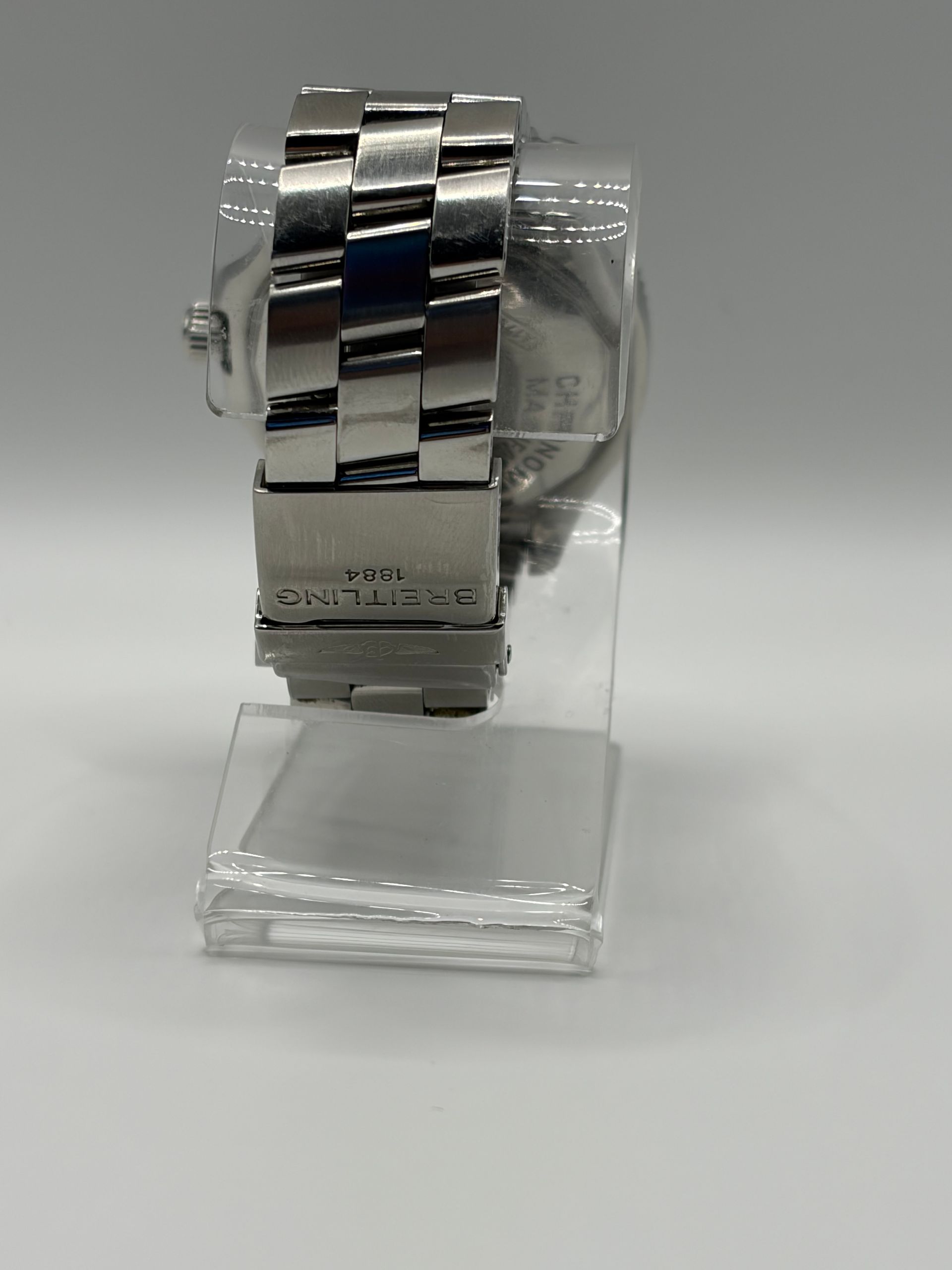 Breitling Superocean A17364 42mm-Watch Only-Good Condition