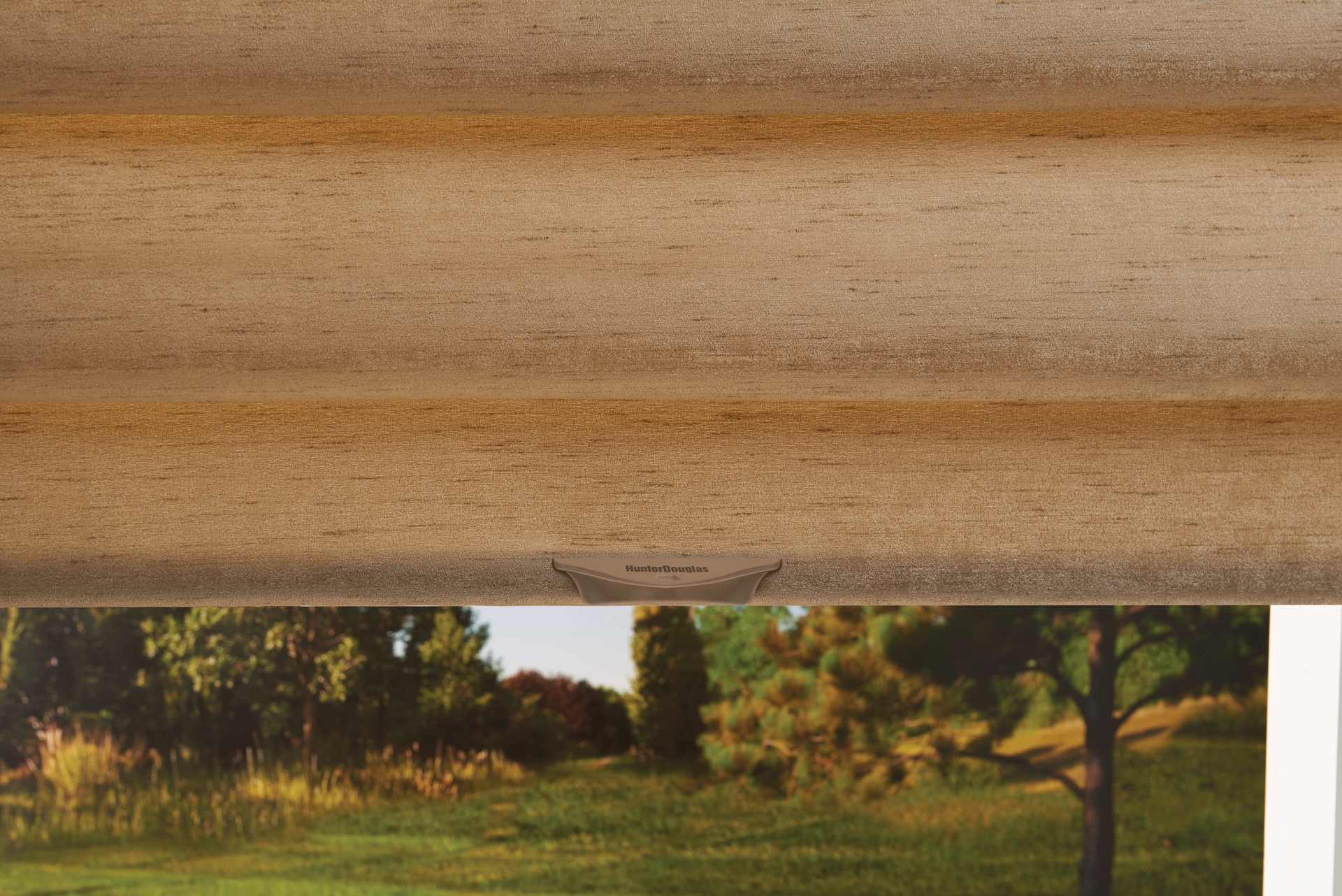 Hunter Douglas Vignette® Roman Shades near Lutherville-Timonium, Maryland (MD)